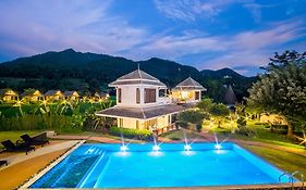 ปายเวียงฟ้า รีสอร์ท